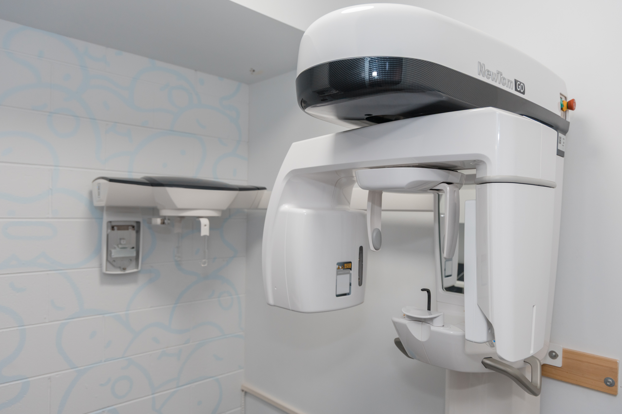 State-of-the-art NewTom GO dental imaging machine at T32 Dental Wantirna, enhancing diagnostic technology.