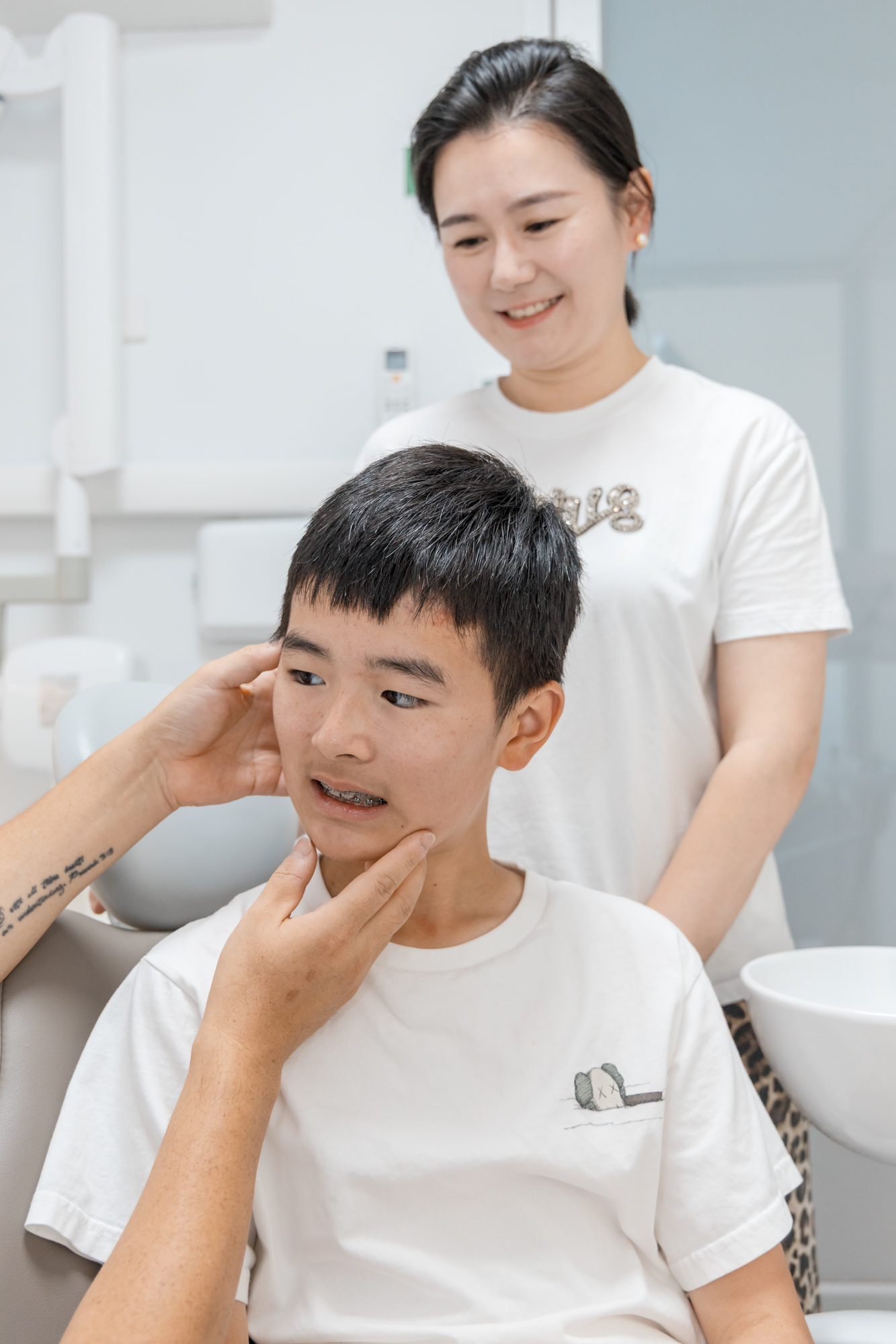Early dental evaluations help preserve natural teeth, preventing the future need for full or partial dentures.